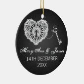 私のハートの黒へのエレガントな結婚式の引き出物の鍵 セラミックオーナメント (右)