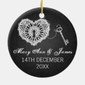 私のハートの黒へのエレガントな結婚式の引き出物の鍵 セラミックオーナメント (裏面)