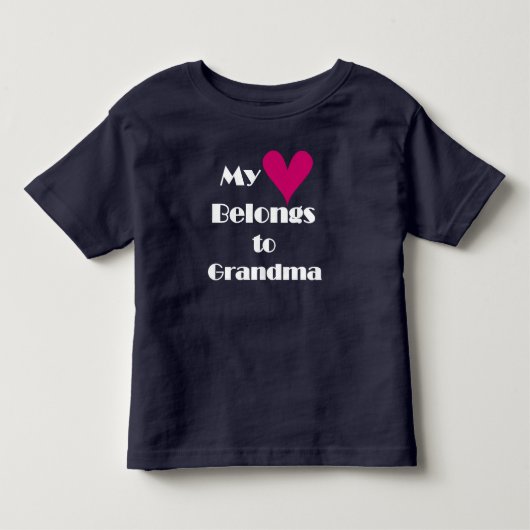 私のハートはおばあちゃんのものだ トドラーTシャツ (正面)