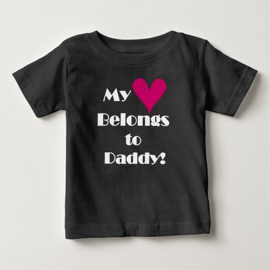 私のハートはパパのものだ ベビーTシャツ (正面)