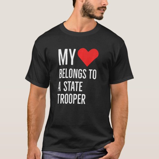 私のハートは州トルーパー記念日クに属している Tシャツ (正面)