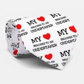 私のハートは引受人に属します ネクタイ (ロール)