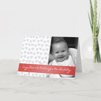 私のハートは赤いリボンが付いているお父さんのハートに属します カード