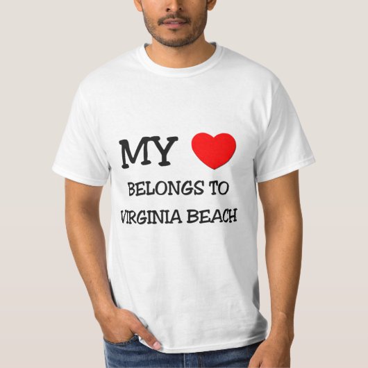 私のハートはVIRGINIA BEACHに属します Tシャツ (正面)