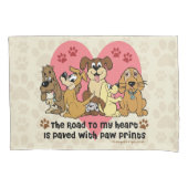 私のハート犬の足跡への道 枕カバー (正面)