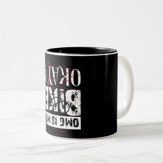 私のバイクのOkayのおもしろいなサイクリングの発言はあります ツートーンマグカップ (正面右)