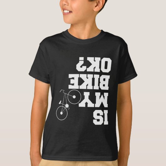 私のバイクは大丈夫か？マウンテンバイクMTBサイクルジョーク Tシャツ (正面)