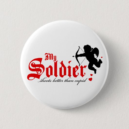 私のバレンタインはキューピッドより良くシュートする 缶バッジ (正面)