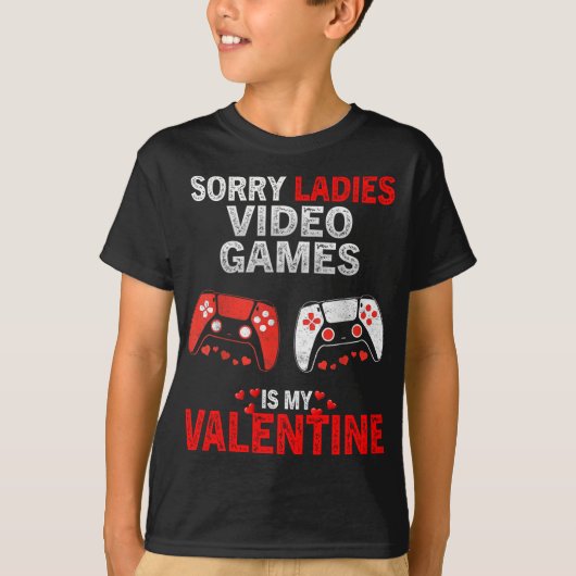私のバレンタインはビデオゲームです Tシャツ (正面)