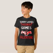 私のバレンタインはビデオゲームです Tシャツ (正面フル)