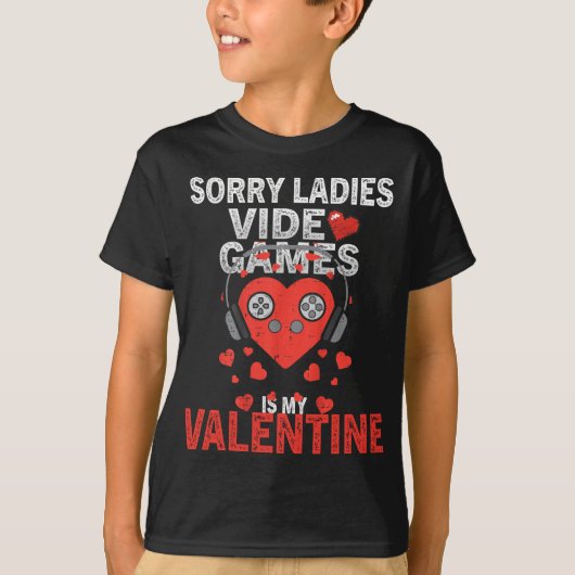 私のバレンタインはビデオゲームです Tシャツ (正面)