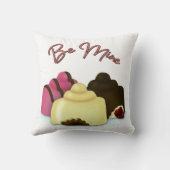 私のバレンタインデーのお菓子になる クッション (裏面)