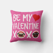 私のバレンタインXOXOのパグの枕ピンクがあって下さい クッション (裏面)