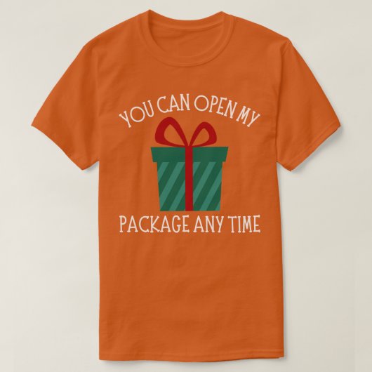 私のパッケージはいつでもクリスマスユーモアRuを開くことができる Tシャツ (デザイン正面)
