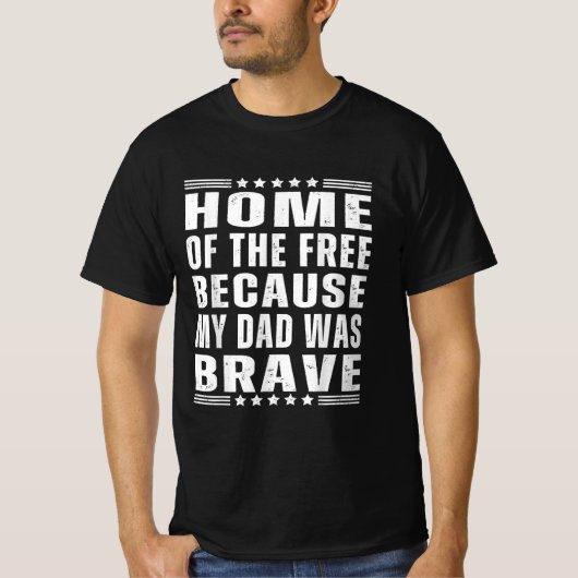 私のパパは勇敢な退役軍人 Tシャツ (正面)