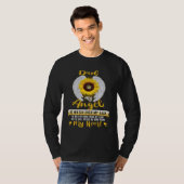 私のパパ私の天使は彼は私の背中を見て決して権ではない Tシャツ (正面フル)