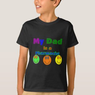 "私のパパ薬剤師"の子供のギフトかワイシャツです Tシャツ
