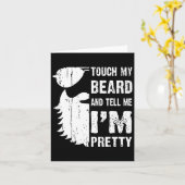 私のヒゲに触れて、かわいいと言って Beard Quote F カード (黄色い花)