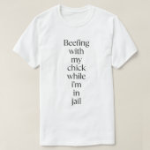 私のヒヨコと喧嘩中 Tシャツ (デザイン正面)