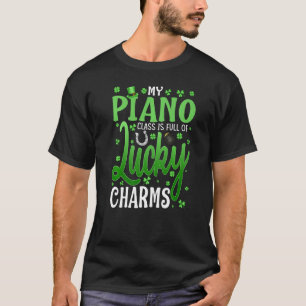 私のピアノのクラスは幸運なチャームのSt Patrickでいっぱいだ Tシャツ
