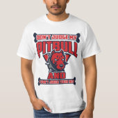 私のピットブルのTシャツを判断しないで下さい Tシャツ (正面)