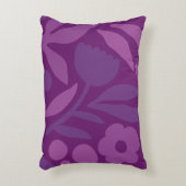 私のプリンセスは紫色の幸せな巨大な花が大好き アクセントクッション (正面(垂直))