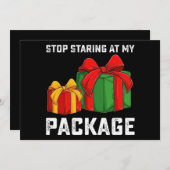 私のプレゼントを凝視するのをやめて クリスマスの休暇 招待状 (正面/裏面)