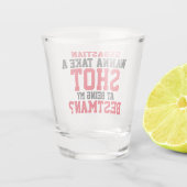 私のベストマンになってみたいパーソナライズされた ショットグラス (裏面)