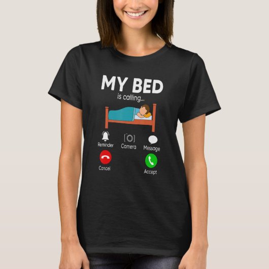 私のベッドは電話の画面の昼寝をしている Tシャツ (正面)