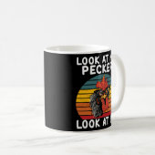 私のペッカーを見て鶏肉を探す コーヒーマグカップ (正面右)
