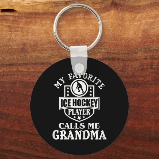 私のホッケーお気に入りのプレーヤーは私におばあちゃんアイスホックと呼ぶ キーホルダー (正面)