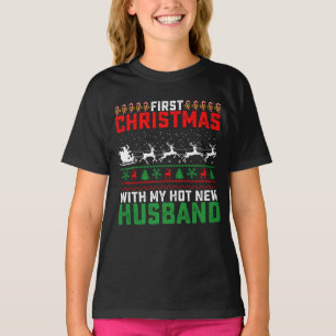 私のホットな新婚夫との最初のクリスマス アガる Tシャツ