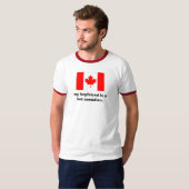 私のボーイフレンドは熱いカナダ人です Tシャツ (正面フル)