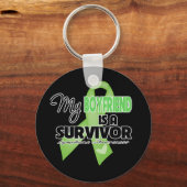 私のボーイフレンドは生き残り – リンパ腫 キーホルダー (正面)