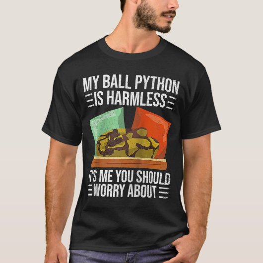 私のボールPythonは無害なボールPythonペットヘビ Tシャツ (正面)