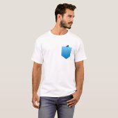 私のポケットのShaaark Tシャツ (正面フル)
