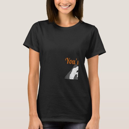 私のレベルにすら達していないエンジニア 三脚 土地 S Tシャツ (正面)