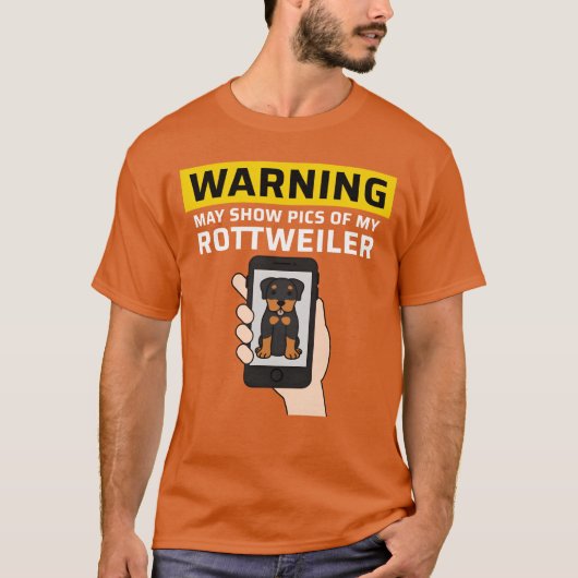 私のロットワイラーの家族の写真が表示される場合があります Tシャツ (正面)