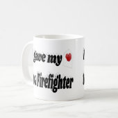 私の与えハートは消防士の黒い文字 コーヒーマグカップ (正面左)