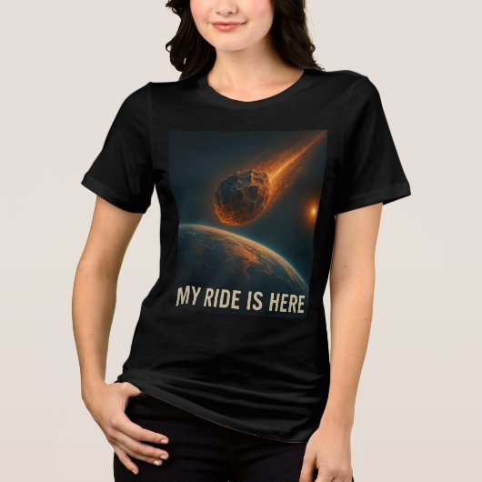 私の乗り物はここにある – 黙示録の到着ティー トライブレンドTシャツ (正面)