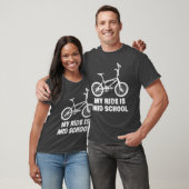 私の乗るものは中学校おもしろい Tシャツ (ユニセックス)