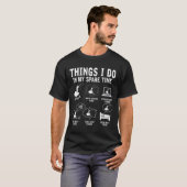 私の予備の時間で行うこと魚釣りロッドおもしろいFis Tシャツ (正面フル)