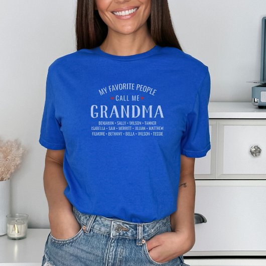 私の人お気に入りの々はおばあちゃんか名前をカスタムすると呼ぶ Tシャツ