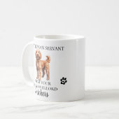 私の人間の召使いおもしろい犬Goldendoodleへ コーヒーマグカップ (正面左)
