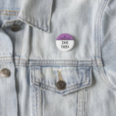 私の代名詞は She They 缶バッジ (インサイチュ)