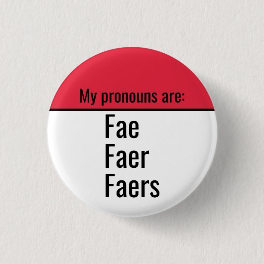 私の代名詞はFae Faer Faersです 缶バッジ (正面)
