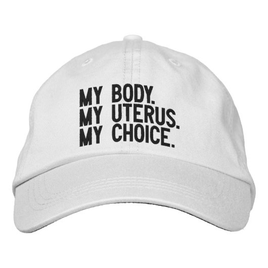 私の体私の子宮は私の選択白黒ミニマリスト 刺繍入りキャップ (正面)