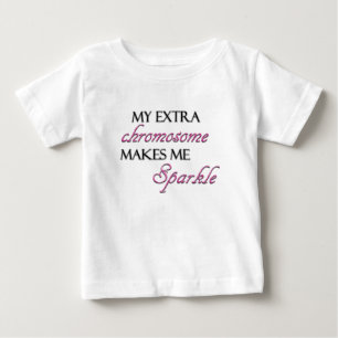 私の余分染色体は私を光らせます ベビーTシャツ