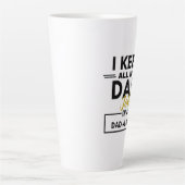 私の保全てのパパは私がパパAベースのコーヒーMでジョークを飛ばす カフェラテマグ (正面)