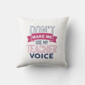 私の先生声を使わない クッション (裏面)